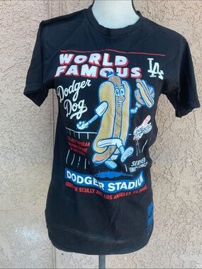 Mitchell & Ness Black Los Angeles Dodgers Baseball Graphic Tee Hot Dog Sz small